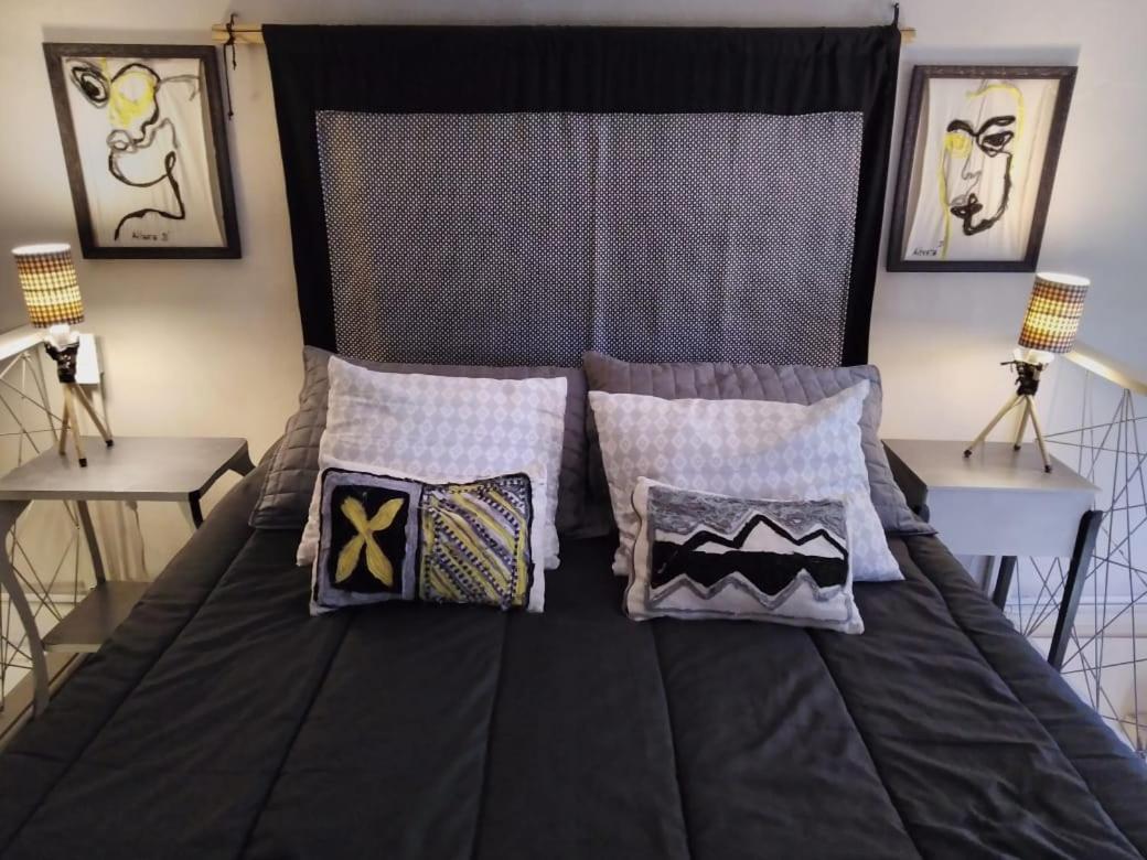 Loft Rufino Apartment เมนโดซา ภายนอก รูปภาพ